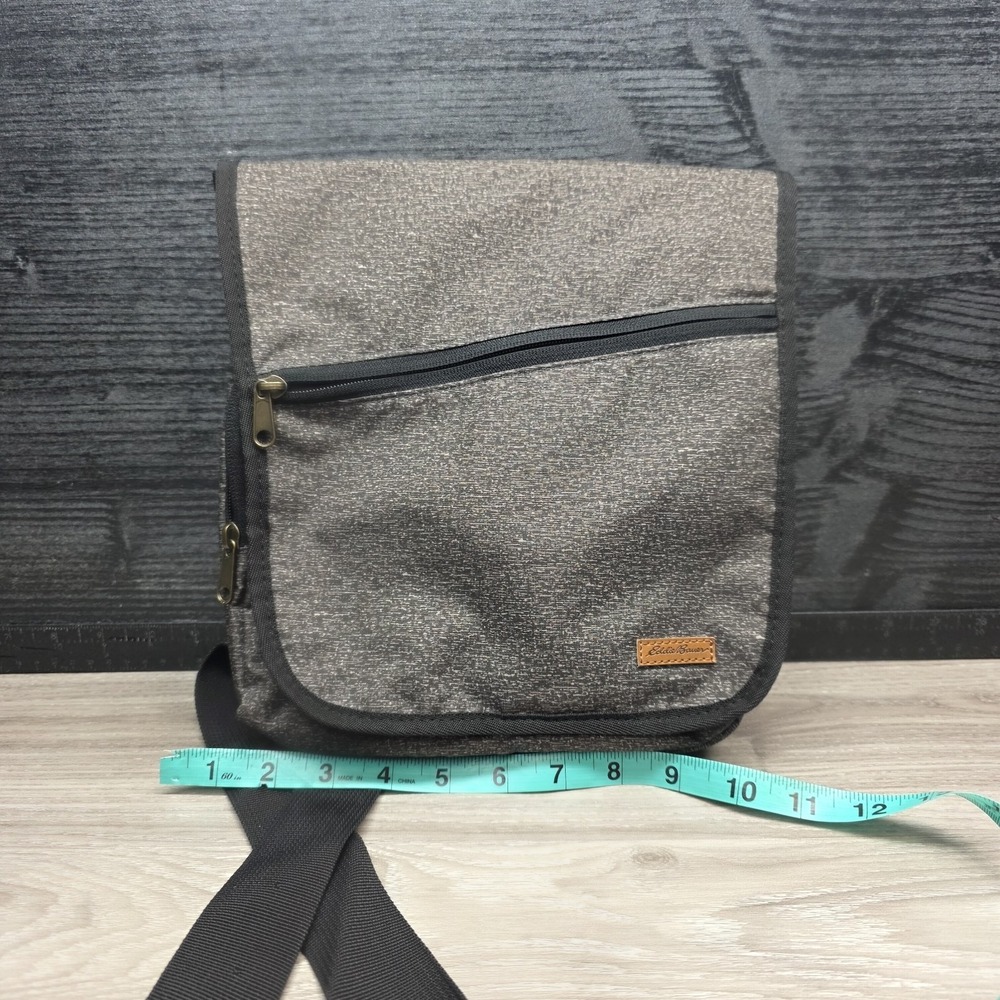 Eddie Bauer Connect Tech Bag Pre-Owned - Picture 8 of 8